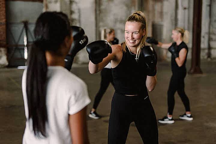 Boxing-Sisters-HR-©-Marleen-Annema-0934-scaled-2